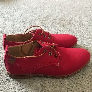 Men’s Red Casual Dress Shoes